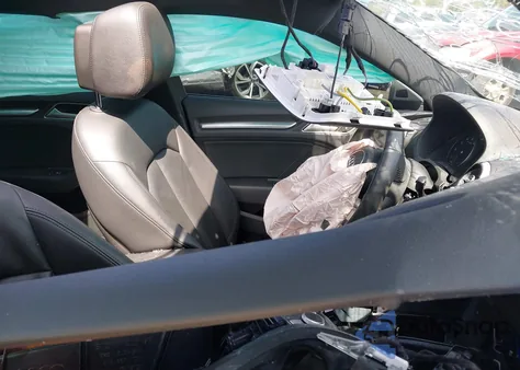 2020 Audi A3 Premium 45 Tfsi S Line Quattro S Tronic z USA, uszkodzony, nr VIN WAUBEGFF4LA000397